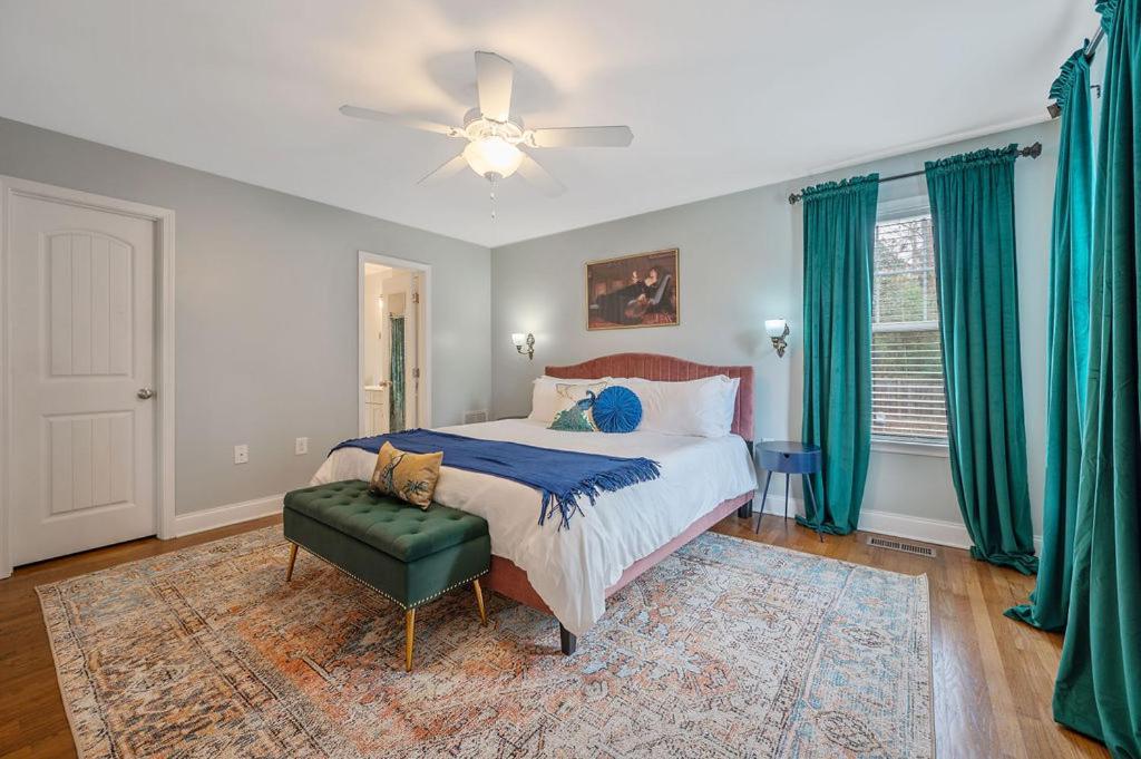New Victorian Theme, 3Br, Lrg Backyard Close To Pnc Arena, Downtown, And Rdu Airport Raleigh Buitenkant foto