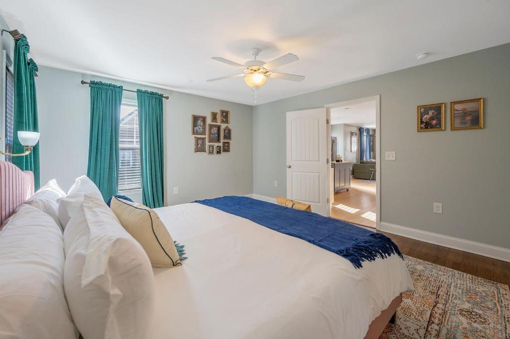 New Victorian Theme, 3Br, Lrg Backyard Close To Pnc Arena, Downtown, And Rdu Airport Raleigh Buitenkant foto